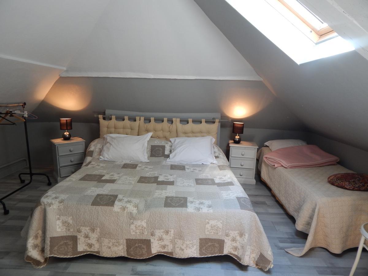 Les Coquillettes Bed & Breakfast Equemauville Exterior photo